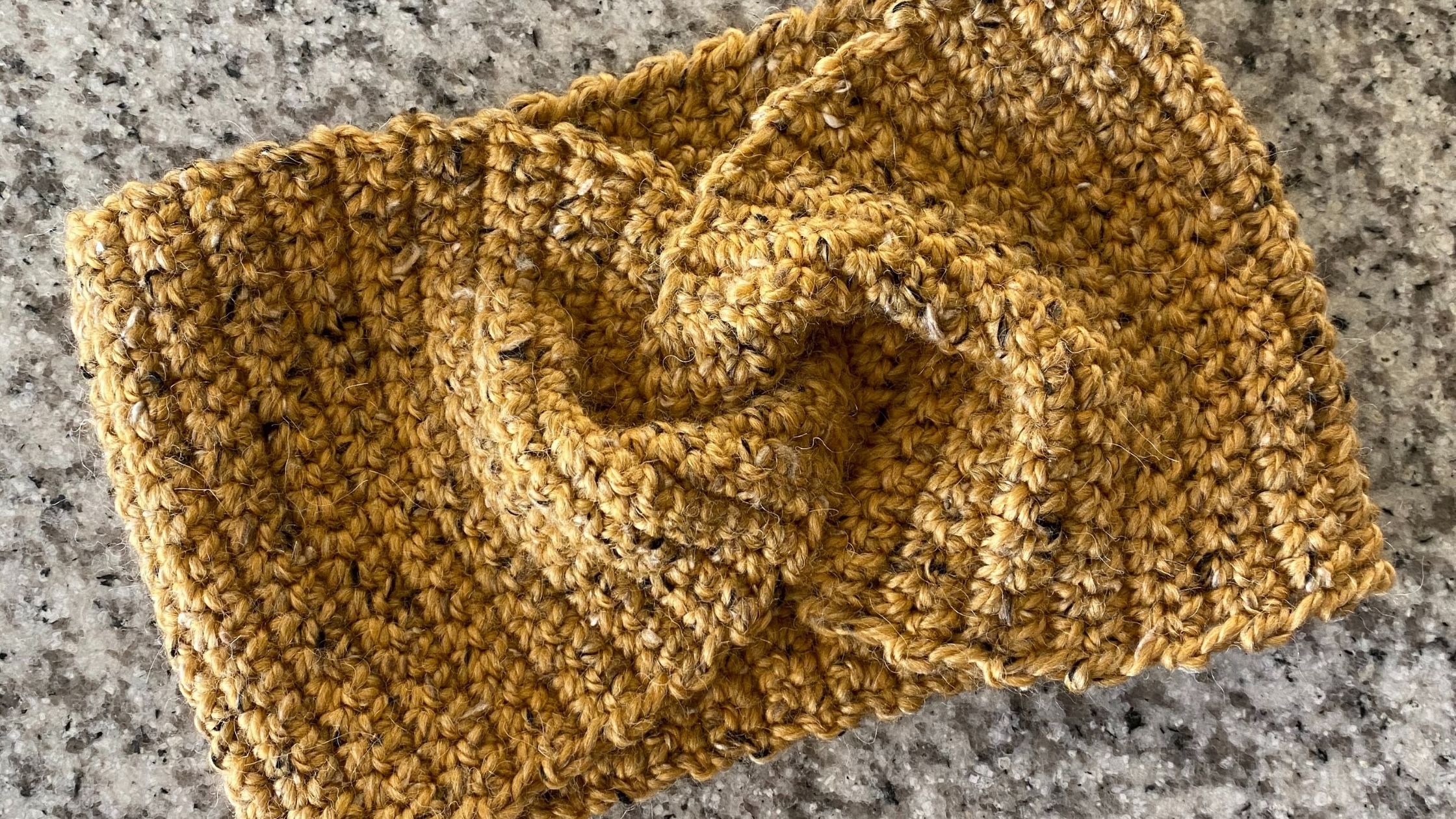 Crochet-Headband-Finished-Product