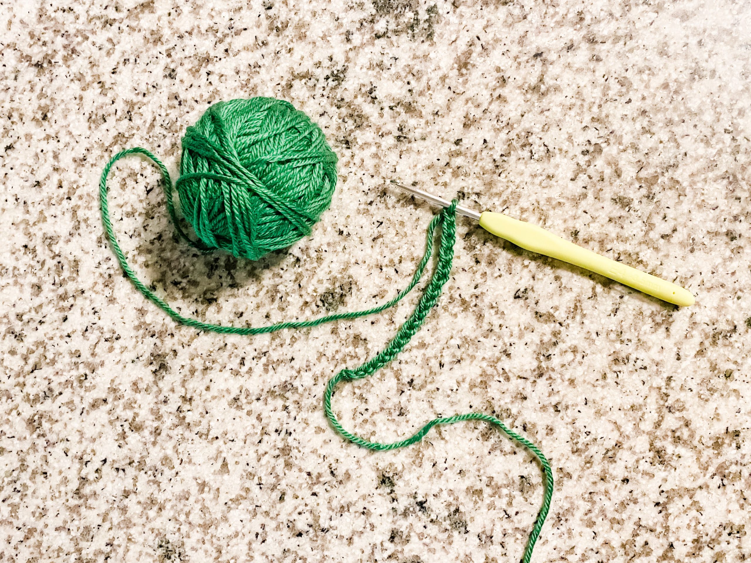 How-to-Make-a-Crochet-Chain-scaled